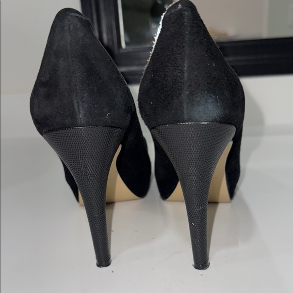Nine West Black Peep Toe Heels - Picture 13 of 13